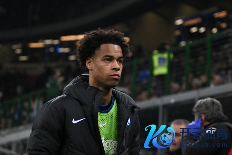 加拿大国度队征召布坎南体育录像/图片,主帅:将对他进行评估&但愿能踢几分钟