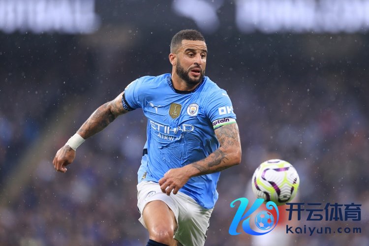 曼晚评分:沃克4分垫底埃德森7分最高体育赛事直播,哈兰德等5东说念主获评5分