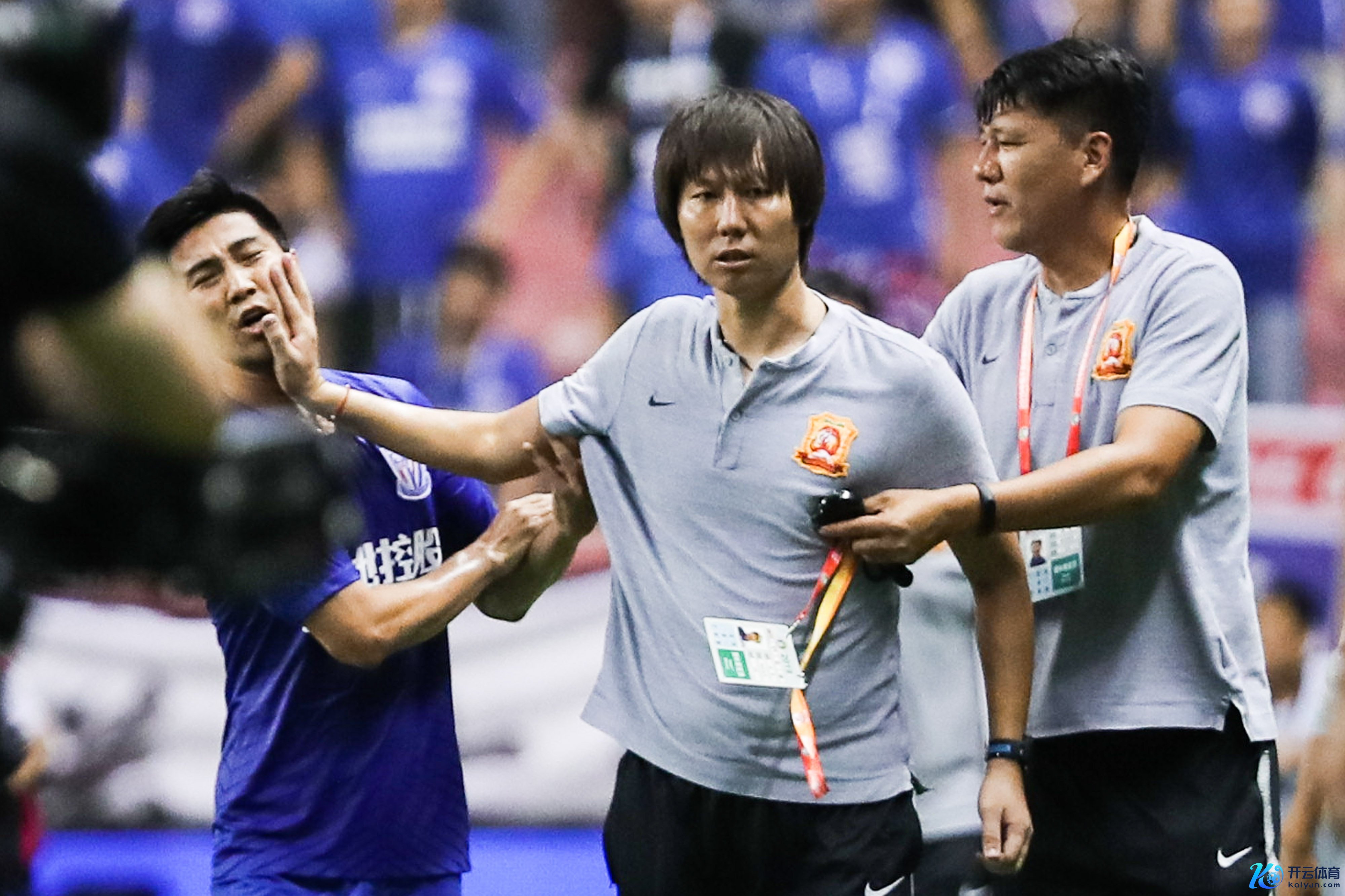 媒体东说念主：李铁案情太大念念判10年不推行 未判无期默契他去邪归正